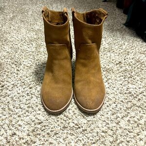 Dolce vita chestnut brown booties size 8